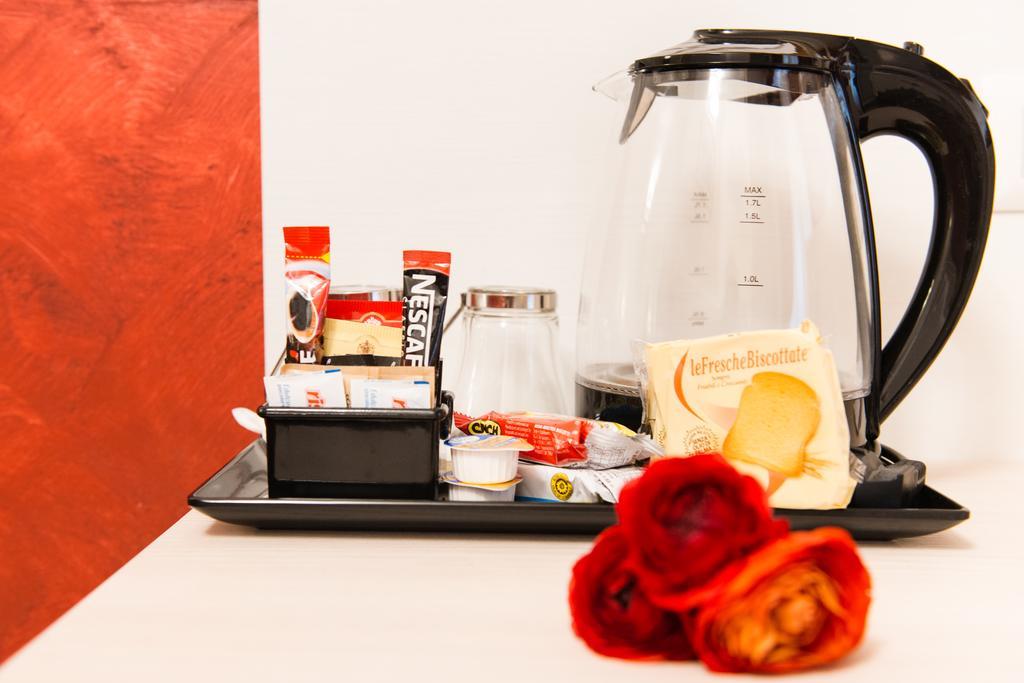 Bed and Breakfast Domus Capilupi Rzym Zewnętrze zdjęcie