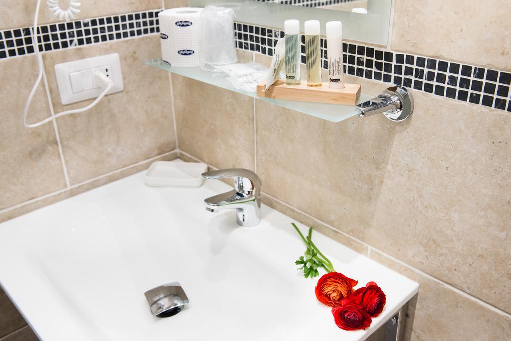 Bed and Breakfast Domus Capilupi Rzym Zewnętrze zdjęcie