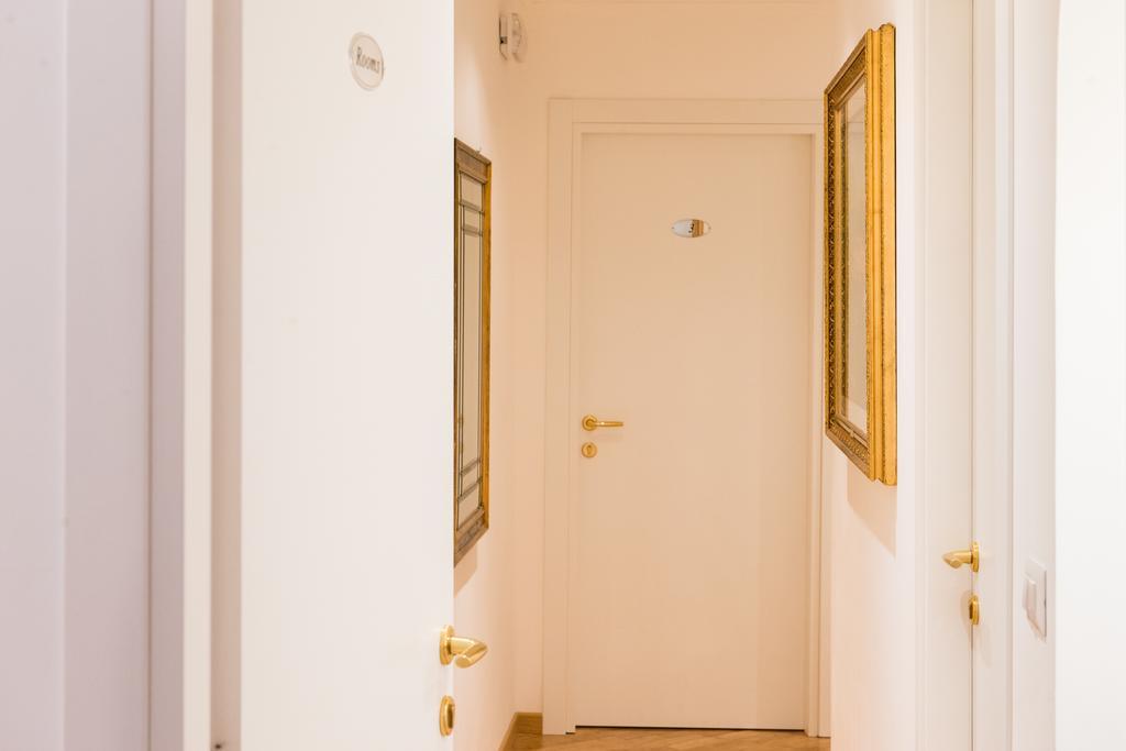 Bed and Breakfast Domus Capilupi Rzym Zewnętrze zdjęcie